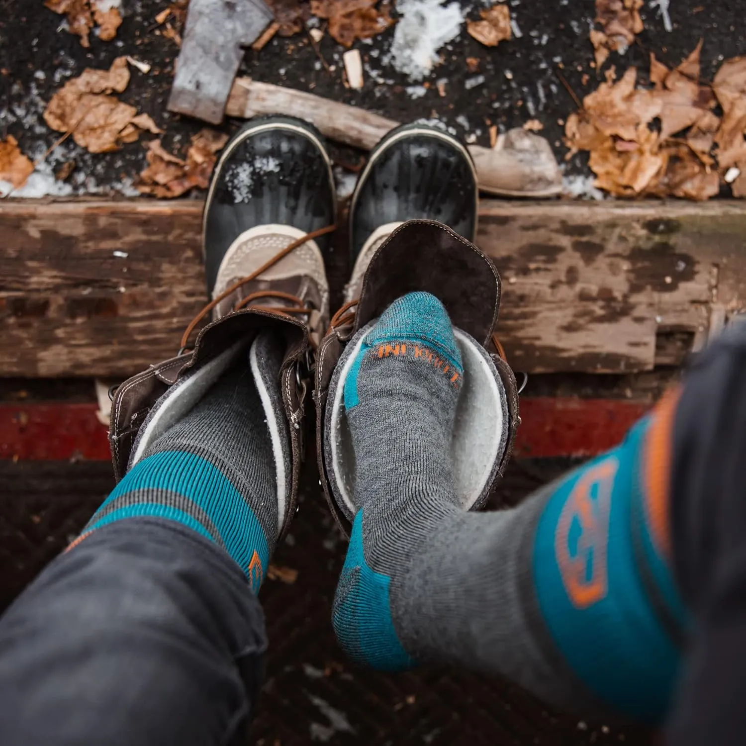 CloudLine, Merino Wool Socks for Men and Women, Mid-Calf Ski & Snowboarding Socks - Medium Cushioned & Moisture Wicking Socks