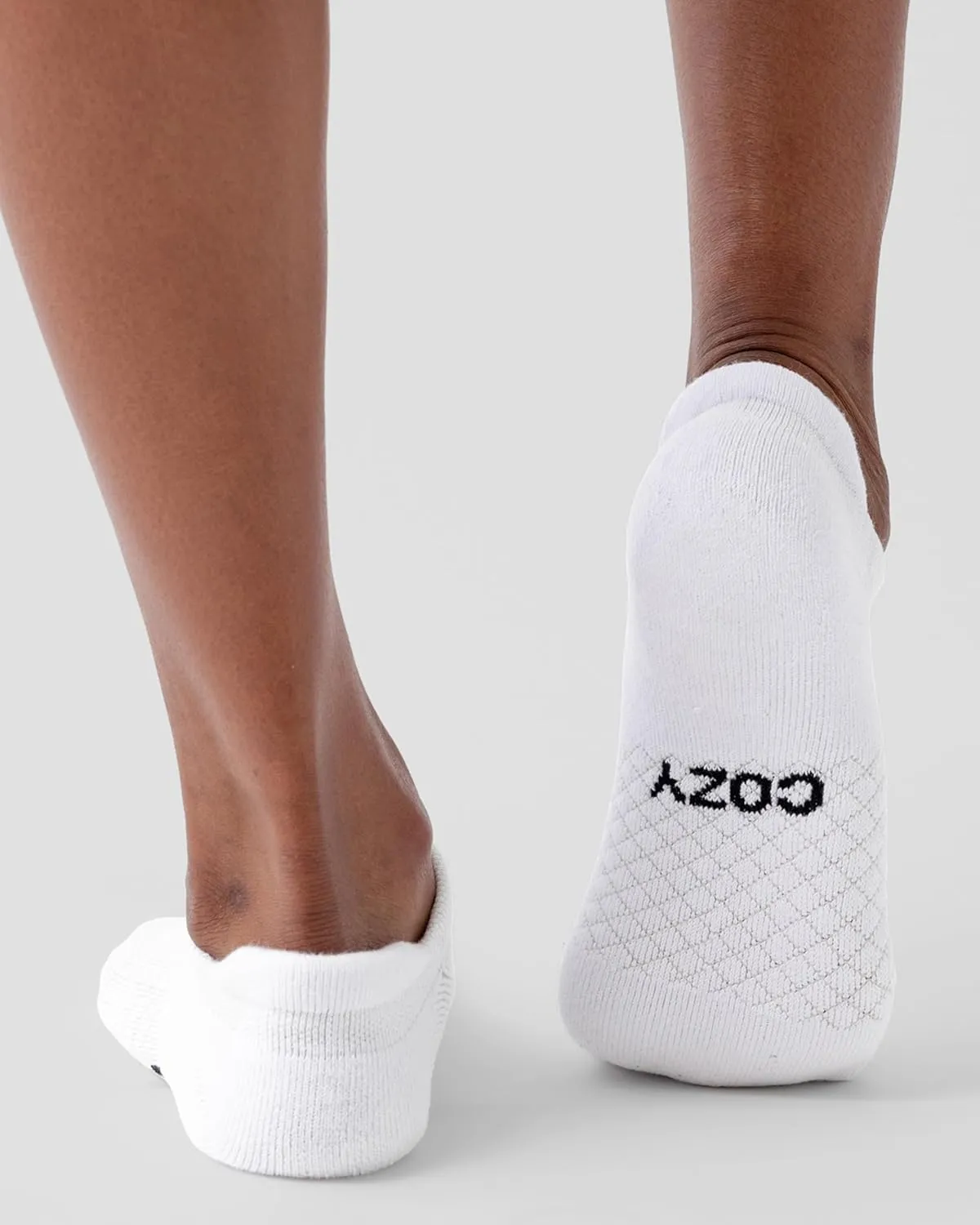 Cozy Earth Essential Ankle Socks for Women and Men – Soft Cotton Socks 2 Pack Set – Blister Cushion, Heel & Arch Support