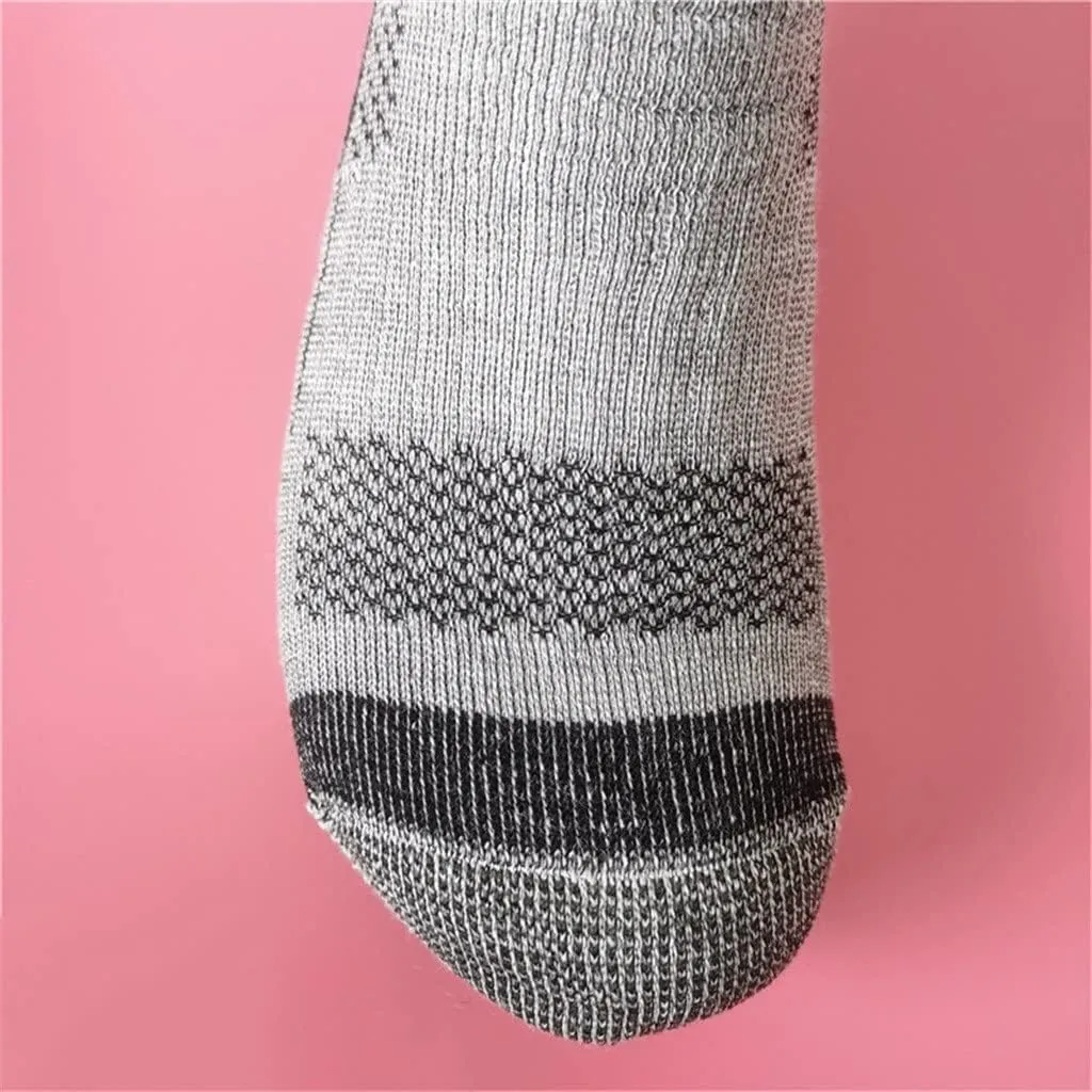CSCDD 3 Pairs Mens Wool Socks Hiking Crew Work Socks Thermal Warmest