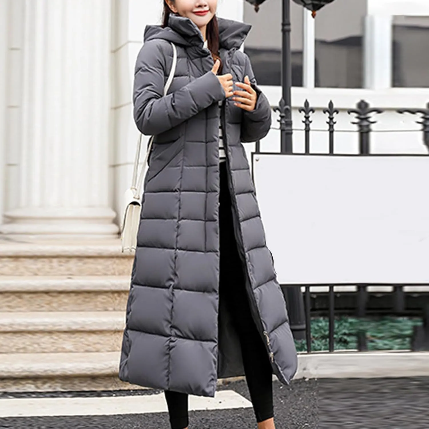 Long Down Coat Women Warm Thick Winter Windproof Puffer Jacket 2024 Trendy Slim Fit Parka Outwear with Faux Fur Hood