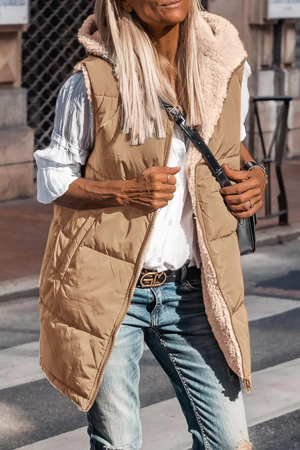 Long Vest for Women Sleeveless Reversible Fleece Jacket Puffer Sherpa Vest Zip Up Hoodie Pockets Winter Coat Outerwear