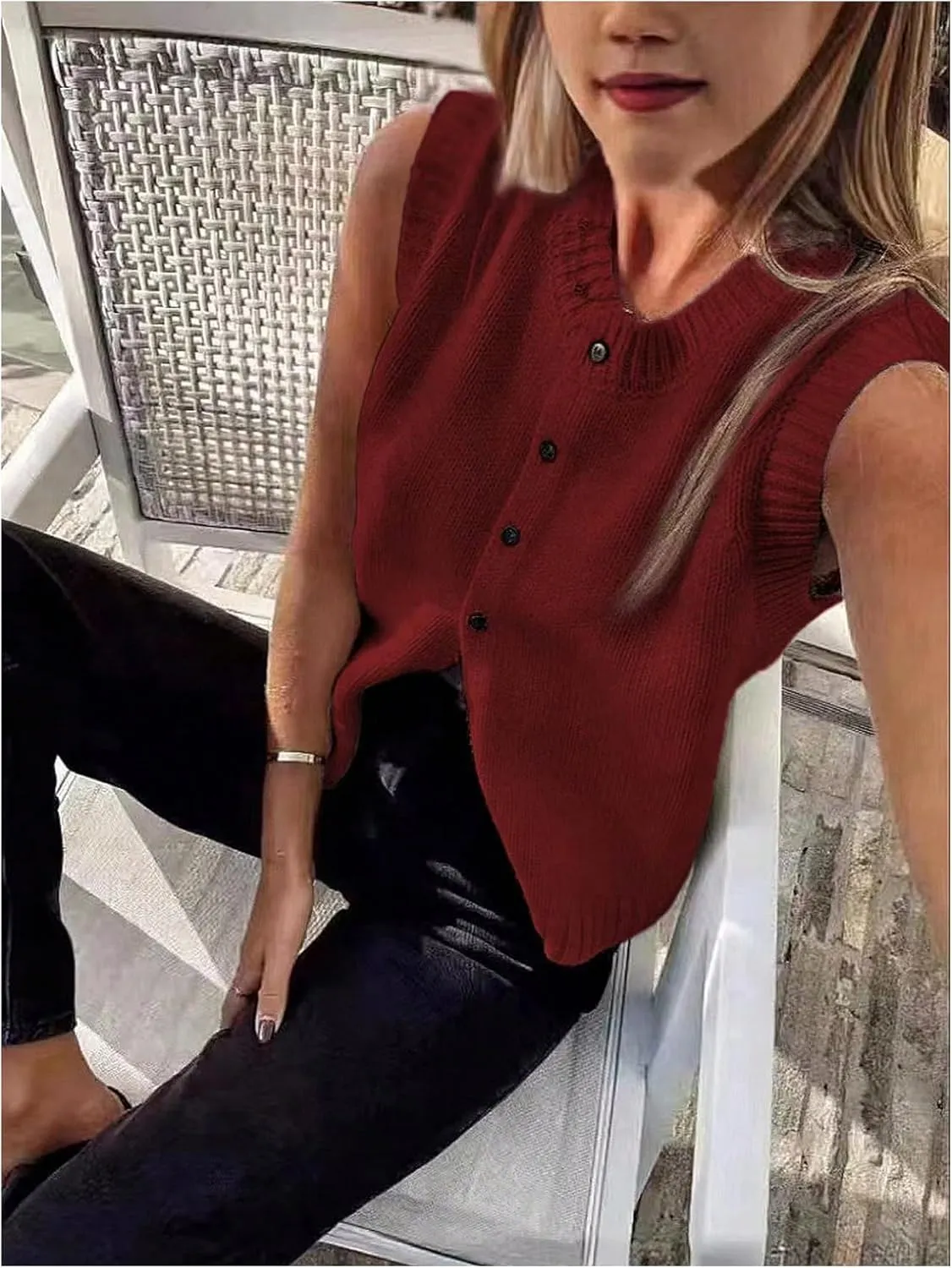 Milumia Women's Round Neck Button Up Sweater Vet Sleeveless Basic Knit Tops