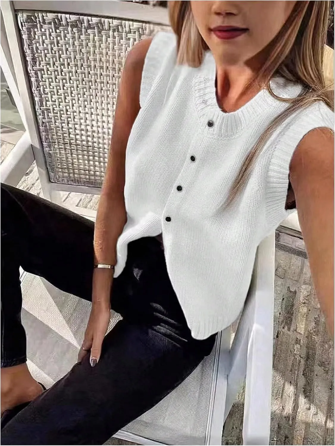 Milumia Women's Round Neck Button Up Sweater Vet Sleeveless Basic Knit Tops
