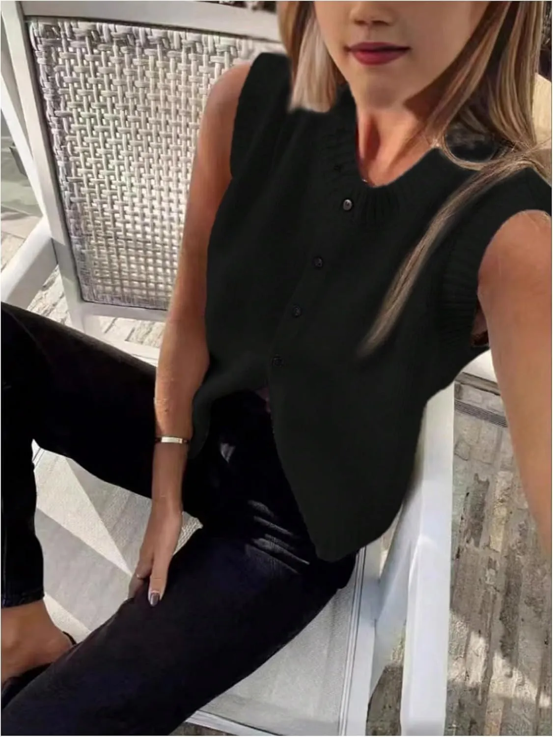Milumia Women's Round Neck Button Up Sweater Vet Sleeveless Basic Knit Tops