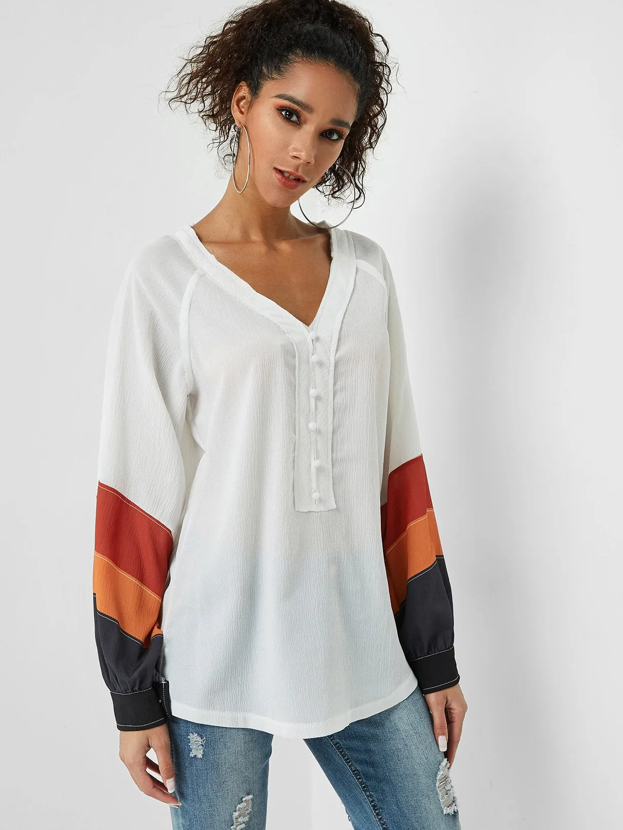 OEM ODM V-Neck Long Sleeve White Top