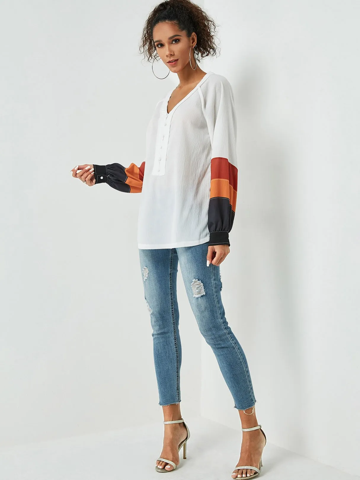 OEM ODM V-Neck Long Sleeve White Top