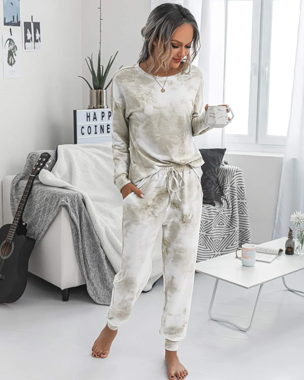 PRETTYGARDEN Women's Tie Dye Two Piece Pajamas Set Casual Long Sleeve Sweatshirt with Long Pants Loungewear