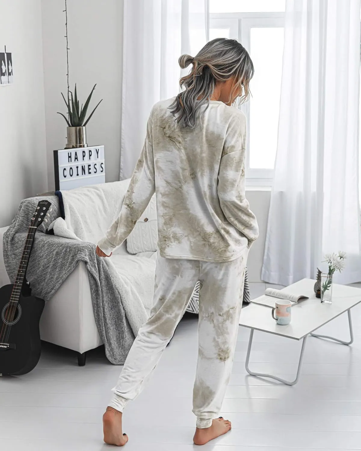 PRETTYGARDEN Women's Tie Dye Two Piece Pajamas Set Casual Long Sleeve Sweatshirt with Long Pants Loungewear