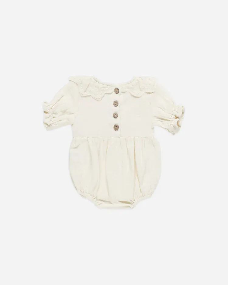 Quincy Mae - Collared Romper (Ivory)