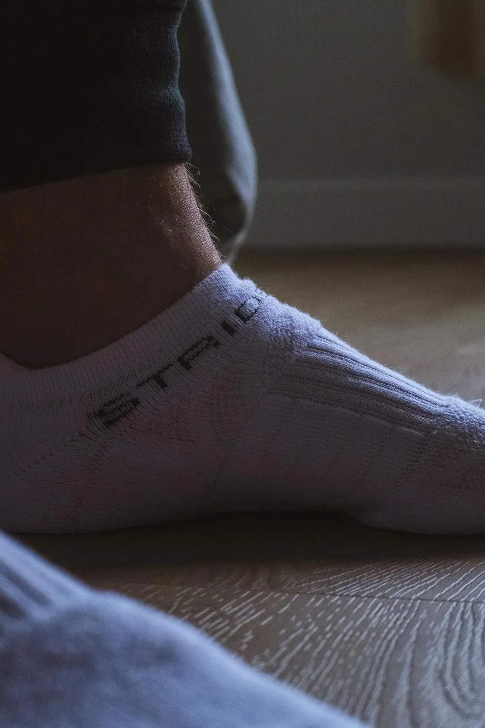Strideline Basic Low Cut Socks | Quad-Ply Yarn Padding, Direct Compression and Zoned Cushioning - Low Cut 1 Pack
