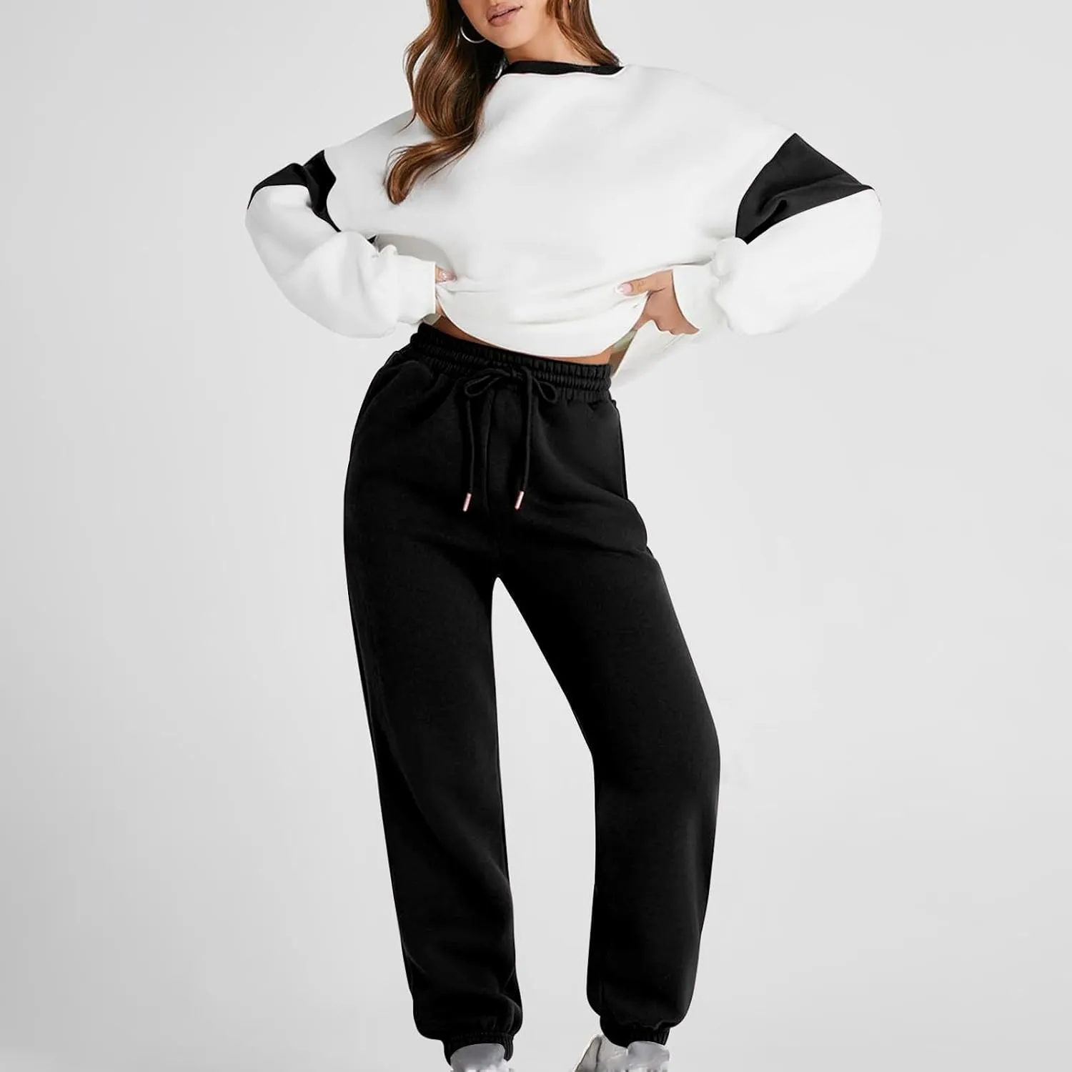 Women 2 Piece Sweatsuit Fleece Tracksuit Set Casual Athletic Outfit Oversized Pullover and Joggers Comfy Workout Sets