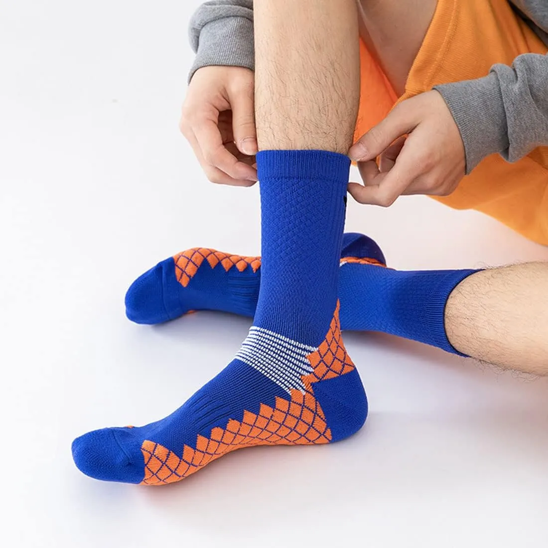 YWSLRC Mens Athletic Socks Elite Basketball Socks-Performance Thick Cushioned Sport Training Running Compression Crew Sock
