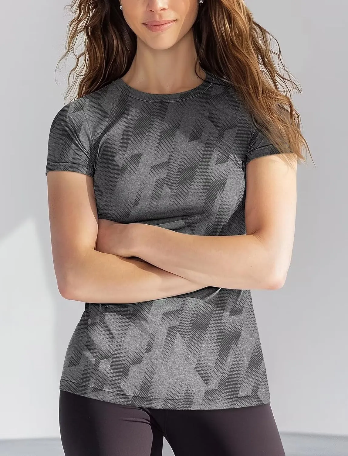 Zengjo Womens Workout Shirts Short Sleeve Quick Dry Athletic Running Yoga Exercise Tops Crewneck Activewear Tees Fitted